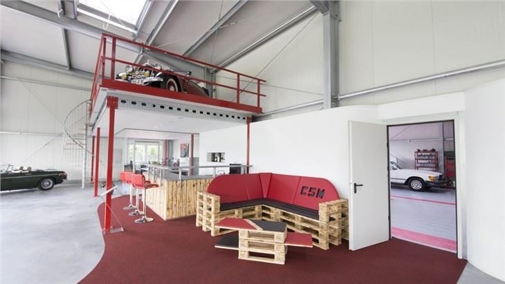 Steel Structure Car Showroom